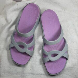 Croc Sandals Woman's 8W Gray Pink